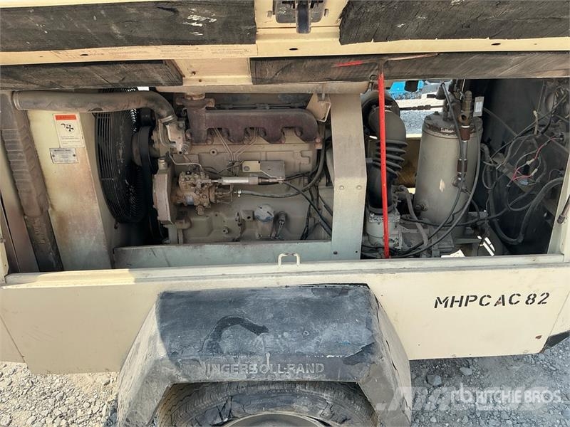 Ingersoll Rand P185WJD Mobile Air Compressor Compressori