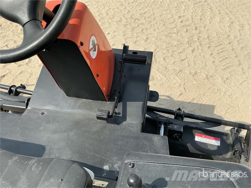 Jacobsen TR-3 Ride-On Lawn Mower Murutraktorid