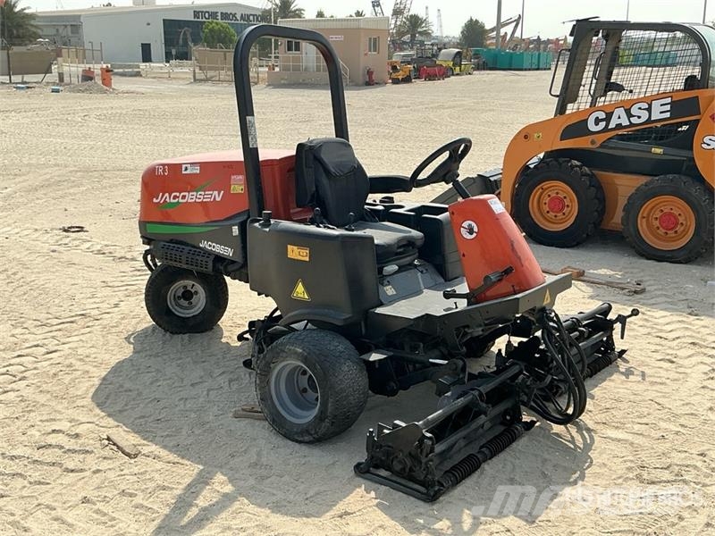 Jacobsen TR-3 Ride-On Lawn Mower Murutraktorid