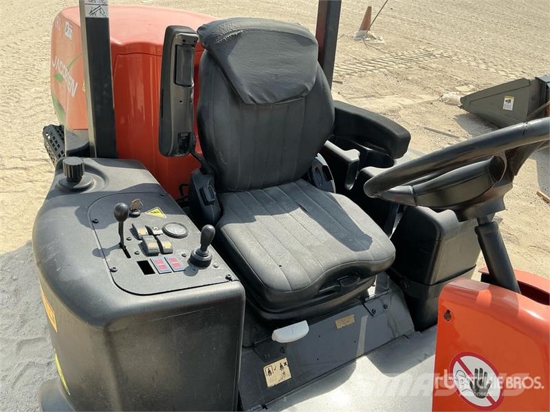 Jacobsen TR-3 Ride-On Lawn Mower Murutraktorid