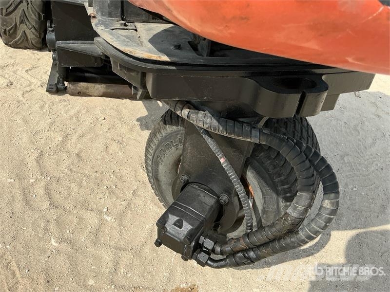 Jacobsen TR-3 Ride-On Lawn Mower Murutraktorid