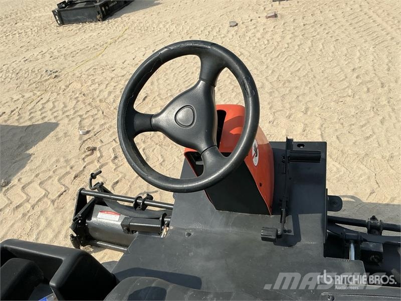 Jacobsen TR-3 Ride-On Lawn Mower Murutraktorid