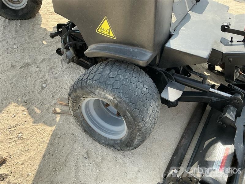 Jacobsen TR-3 Ride-On Lawn Mower Murutraktorid