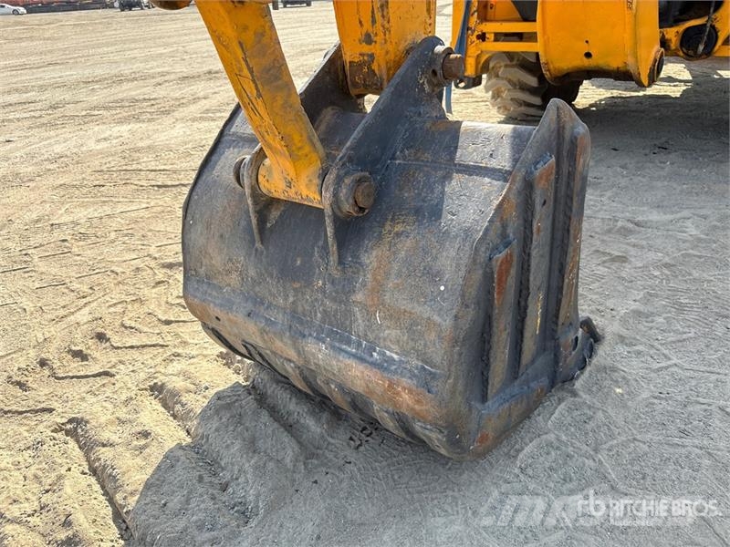 JCB 3DX Ekskavaatorlaadurid