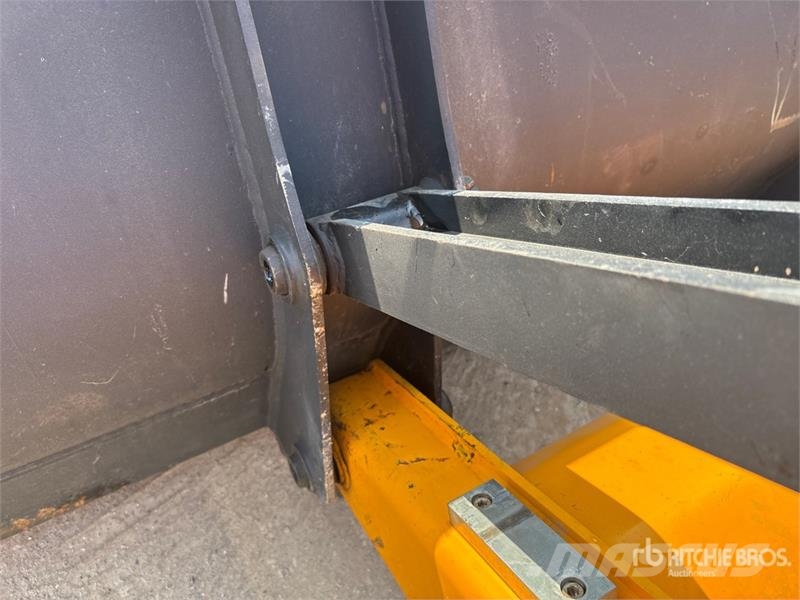 JCB 3DX Kaivurikuormaajat
