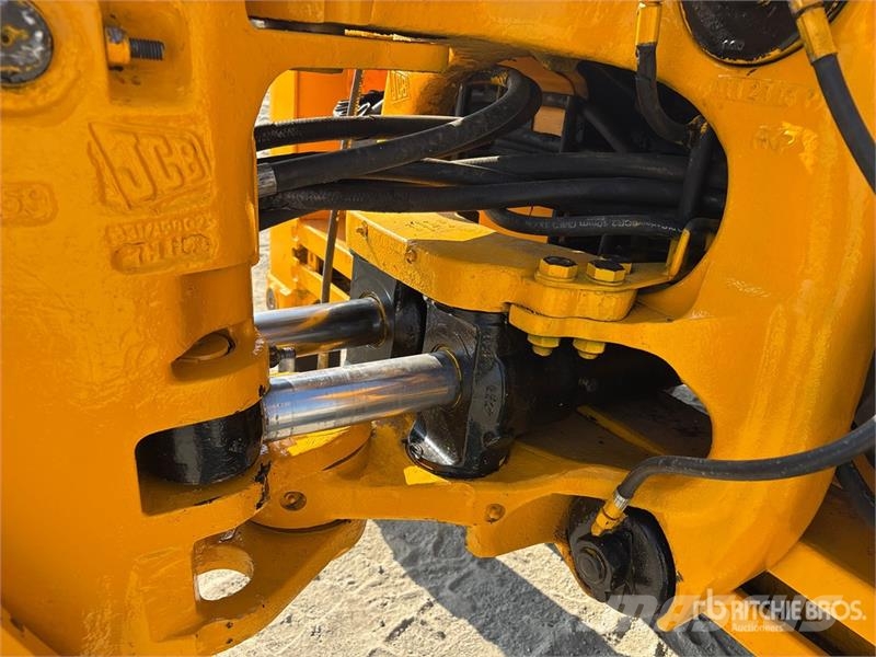 JCB 3DX Backhoe loaders