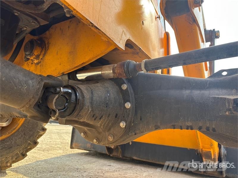 JCB 3DX Kaivurikuormaajat