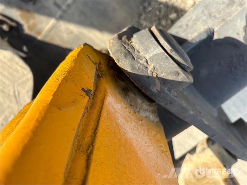 JCB 3DX لوادر ذات جرافات عكسية