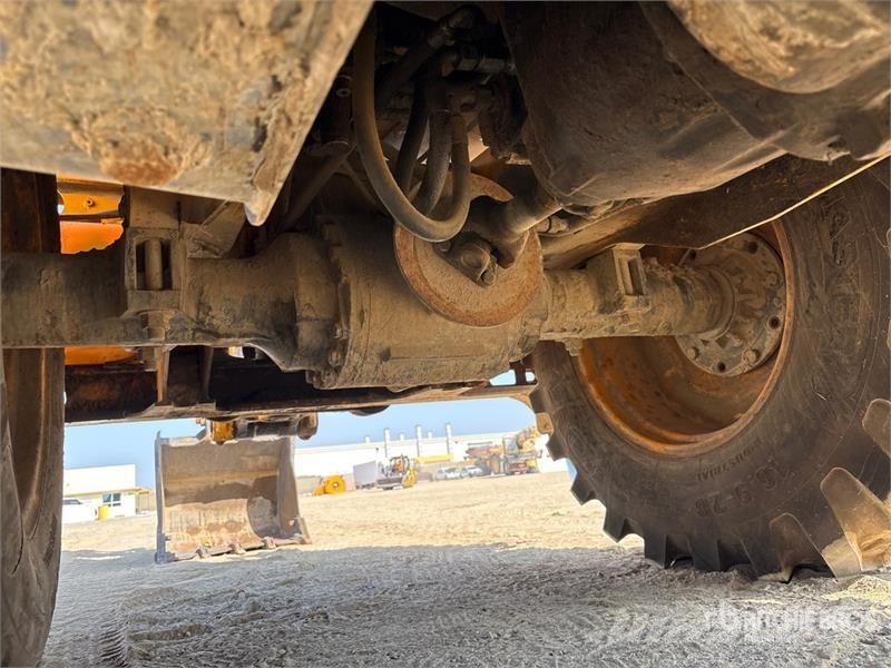 JCB 3DX Ekskavaatorlaadurid