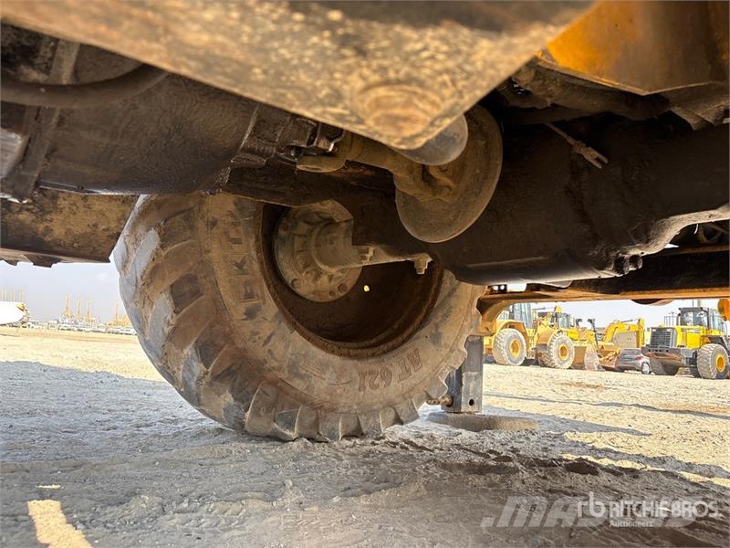 JCB 3DX Backhoe loaders