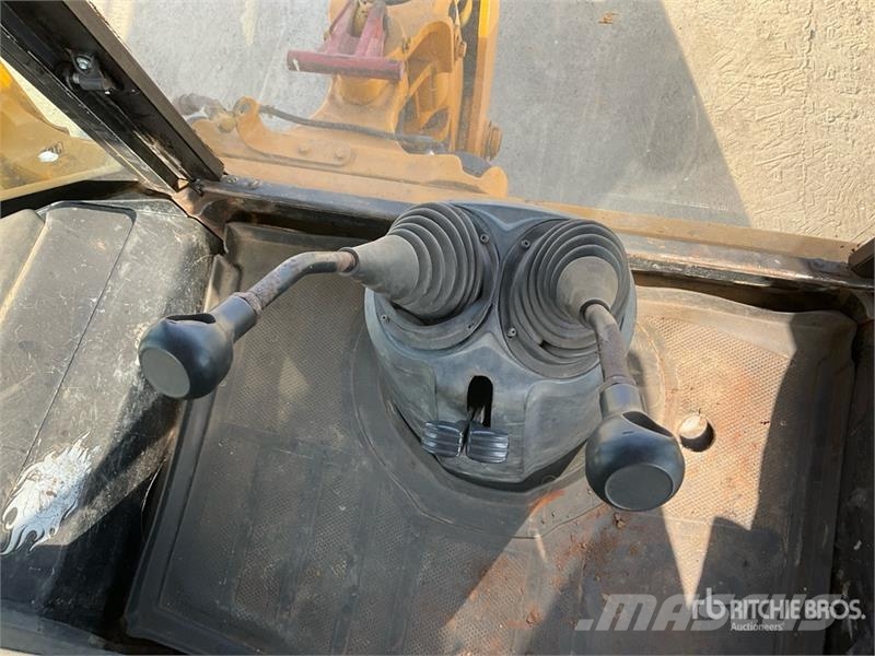 JCB 3DX Rovokopači