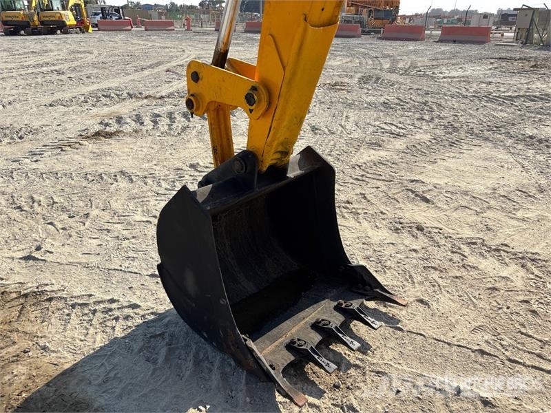 JCB 3DX Backhoe loaders