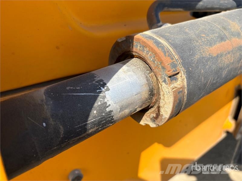 JCB 3DX Ekskavaatorlaadurid