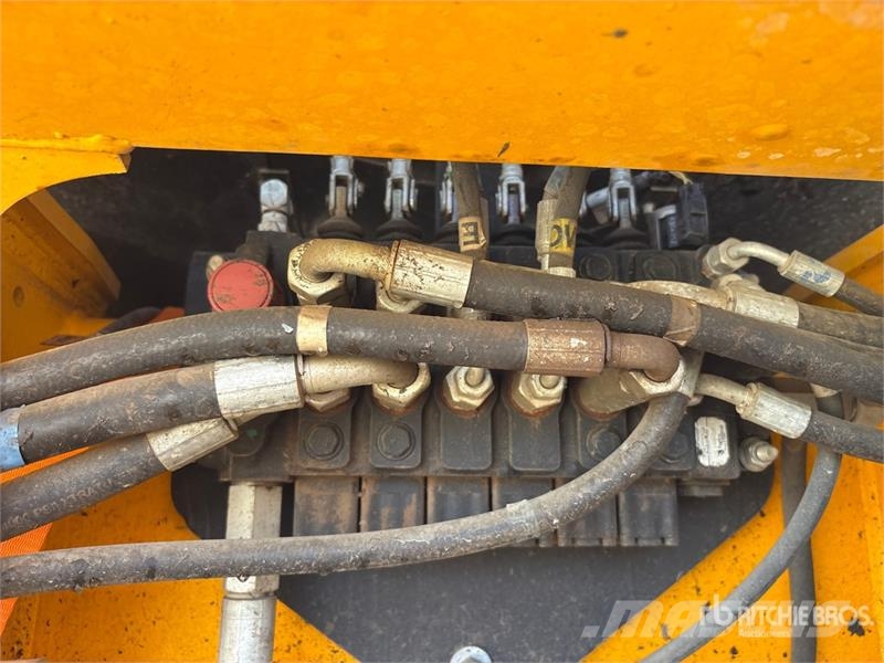 JCB 3DX Kaivurikuormaajat