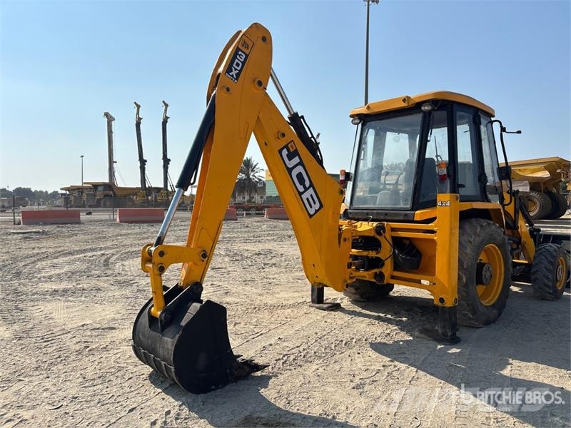 JCB 3DX Backhoe loaders