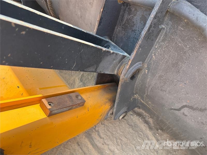 JCB 3DX Ekskavaatorlaadurid