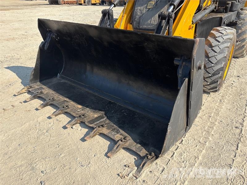 JCB 3DX Backhoe loaders
