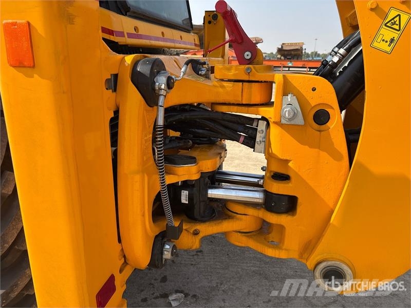 JCB 3DX 4WD 4x4 Backhoe Loader (Unused) لوادر ذات جرافات عكسية