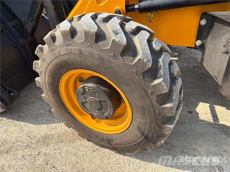 JCB 3DX 4WD 4x4 Backhoe Loader (Unused) لوادر ذات جرافات عكسية