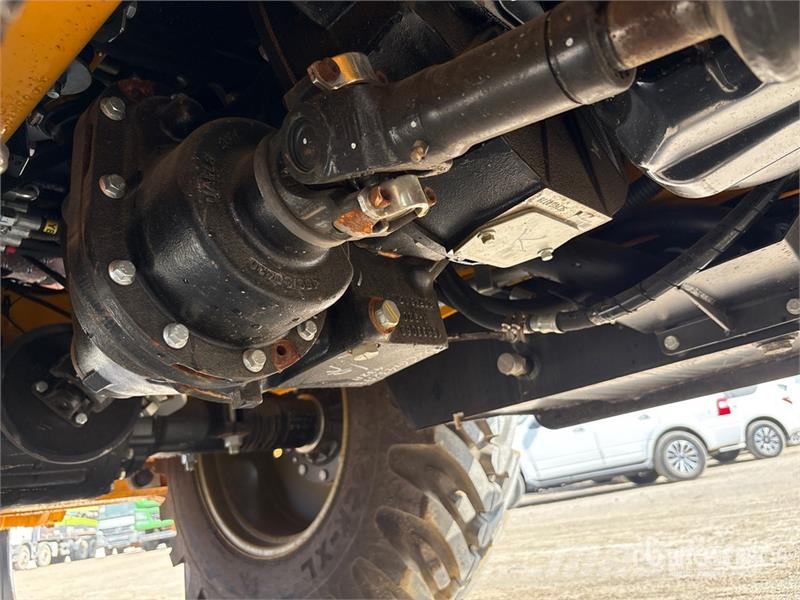 JCB 3DX 4WD 4x4 Backhoe Loader (Unused) لوادر ذات جرافات عكسية
