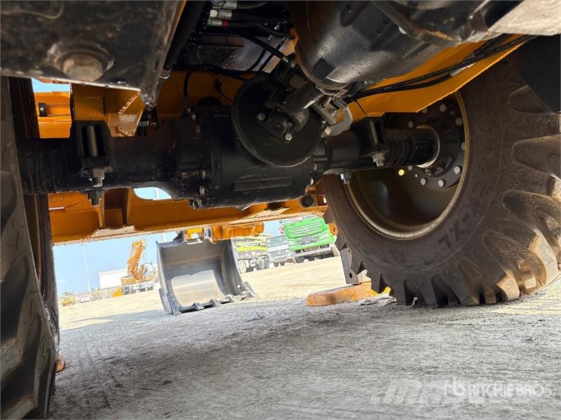 JCB 3DX 4WD 4x4 Backhoe Loader (Unused) لوادر ذات جرافات عكسية