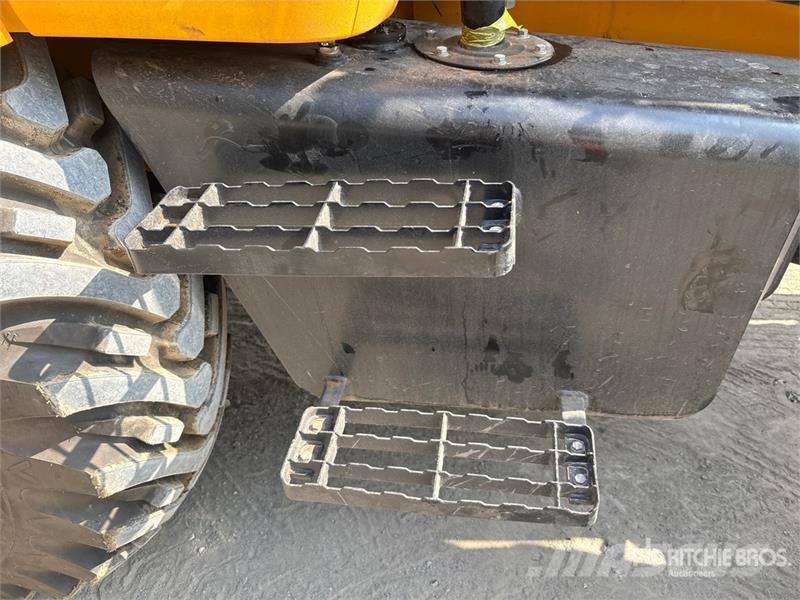 JCB 3DX 4WD 4x4 Backhoe Loader (Unused) لوادر ذات جرافات عكسية