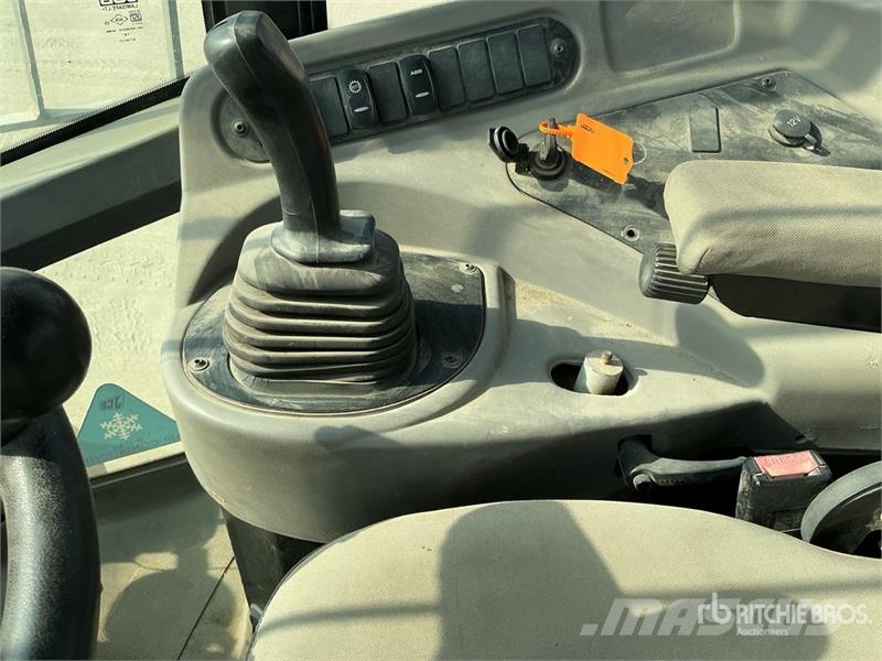JCB 437-4 Wheel Loader Фронтальные погрузчики
