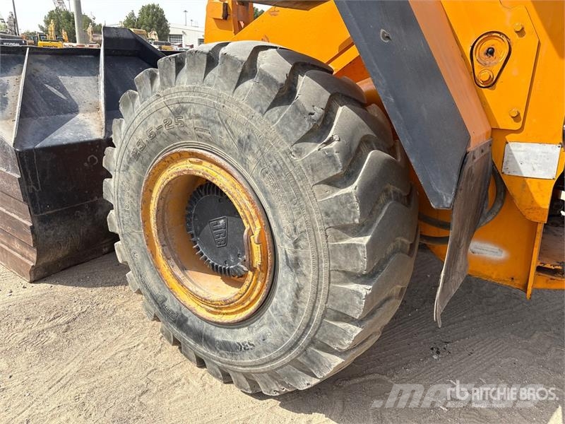 JCB 456 Rataslaadurid