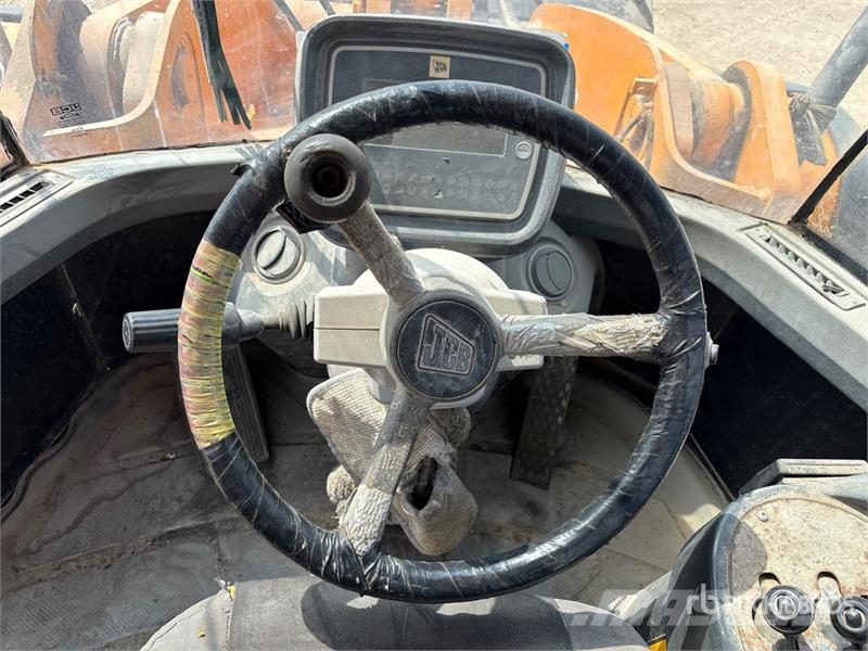 JCB 456 Rataslaadurid