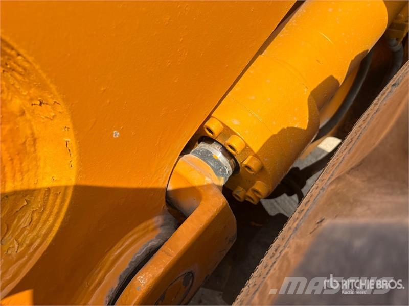 JCB 456 Rataslaadurid