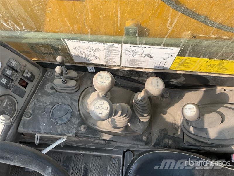 JCB 530-110 مناولات متداخلة