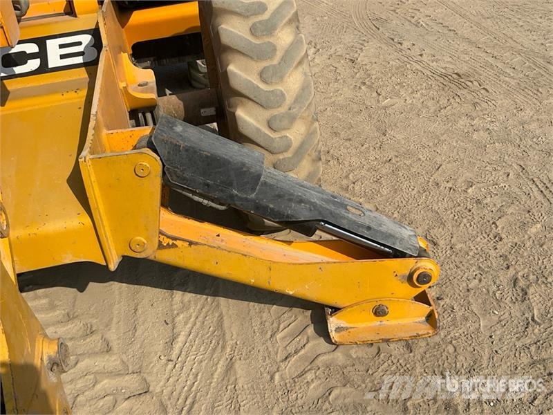 JCB 530-110 مناولات متداخلة