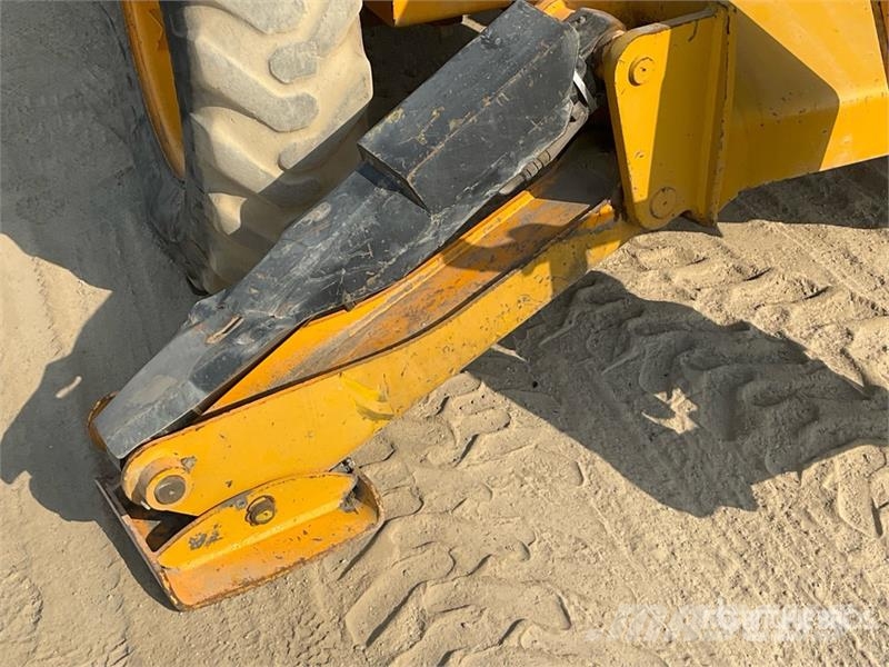 JCB 530-110 مناولات متداخلة