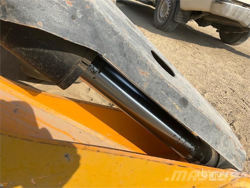 JCB 530-110 مناولات متداخلة