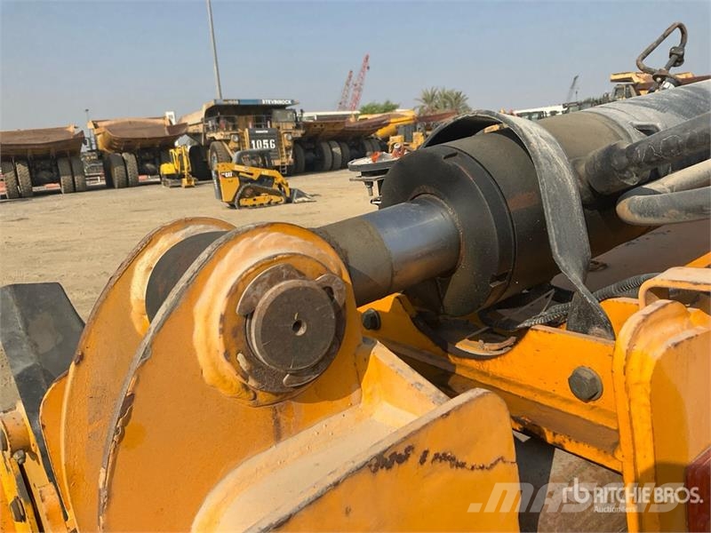 JCB 530-110 مناولات متداخلة