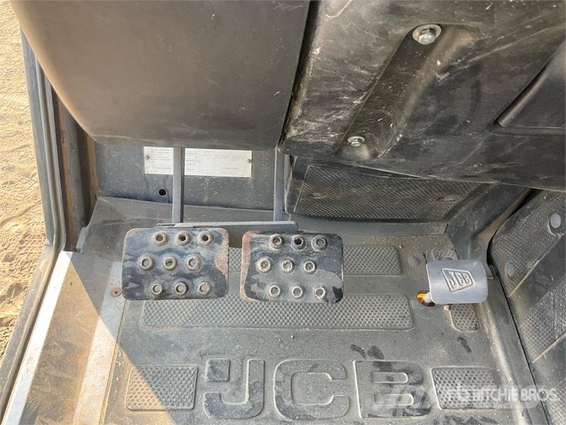 JCB 530-110 مناولات متداخلة