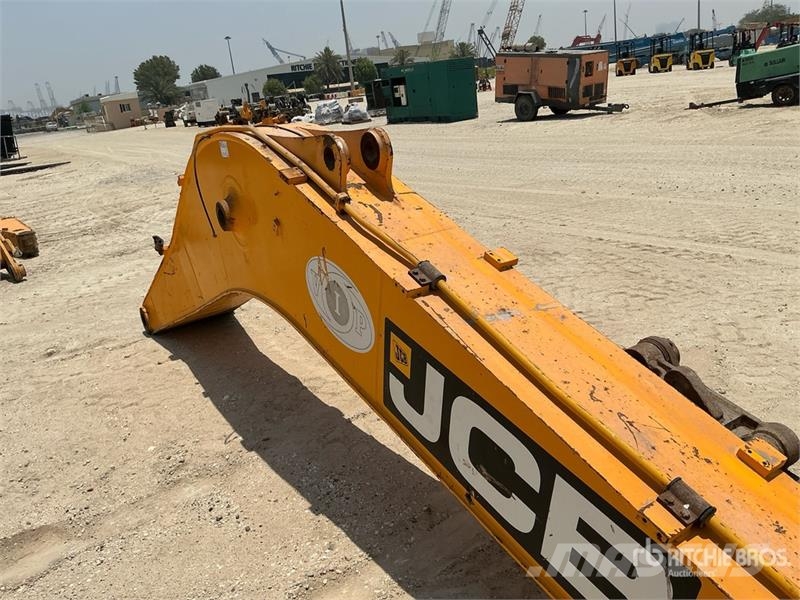 JCB Excavator Boom w/ Stick - Fits 20 ton excavators Other components