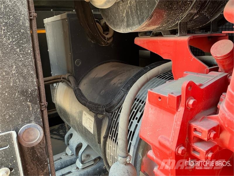 JCB G400QX 350 kVA Skid-Mounted Generator Set Diiselgeneraatorid