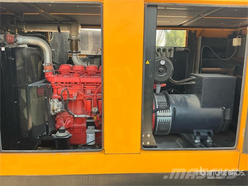 JCB G400QX 350 kVA Skid-Mounted Generator Set Diiselgeneraatorid