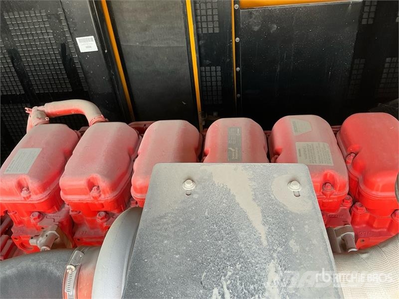 JCB G400QX 350 kVA Skid-Mounted Generator Set Diiselgeneraatorid