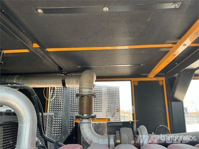 JCB G400QX 350 kVA Skid-Mounted Generator Set Diiselgeneraatorid