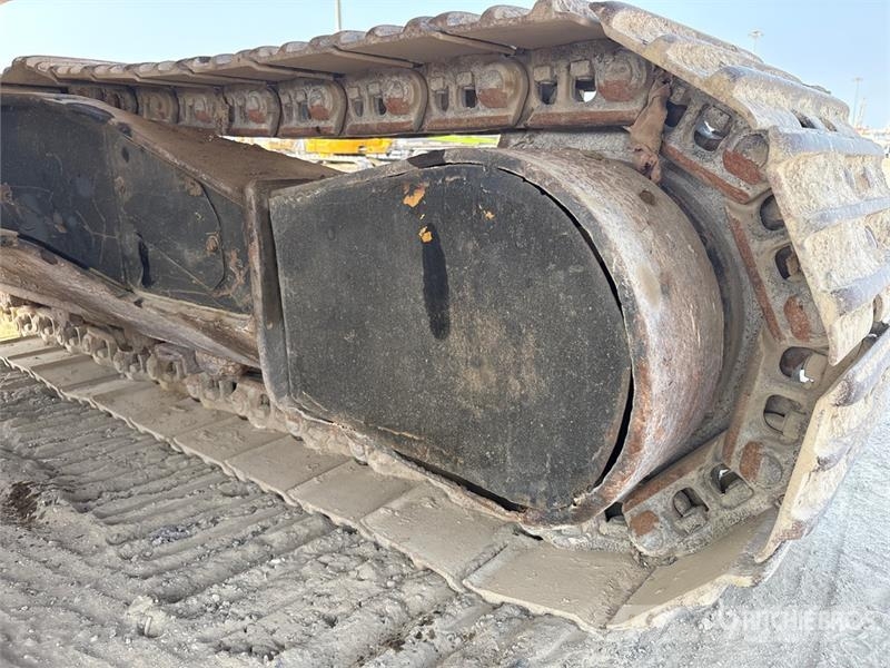 JCB JS220 Tracked Excavator Lánctalpas kotrók