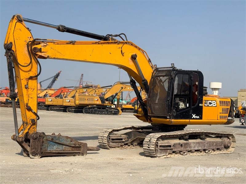 JCB JS220 Tracked Excavator Lánctalpas kotrók
