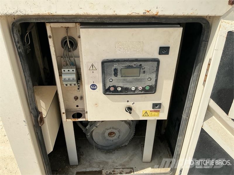 Jet JP20 20 kVA Skid-Mounted Generator Set Diesel generatoren