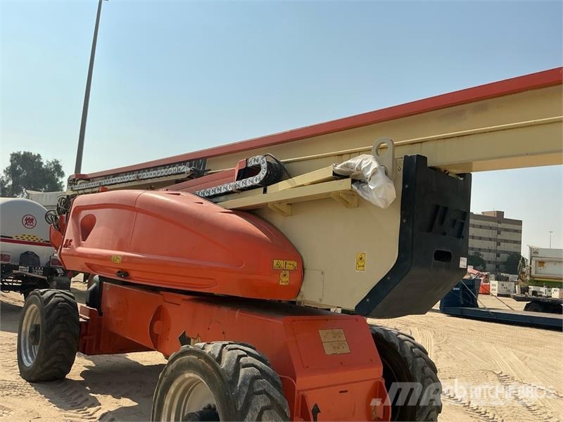 JLG 1250AJP 4WD Diesel Articulating Boom Lift رافعات سلة مفصلية