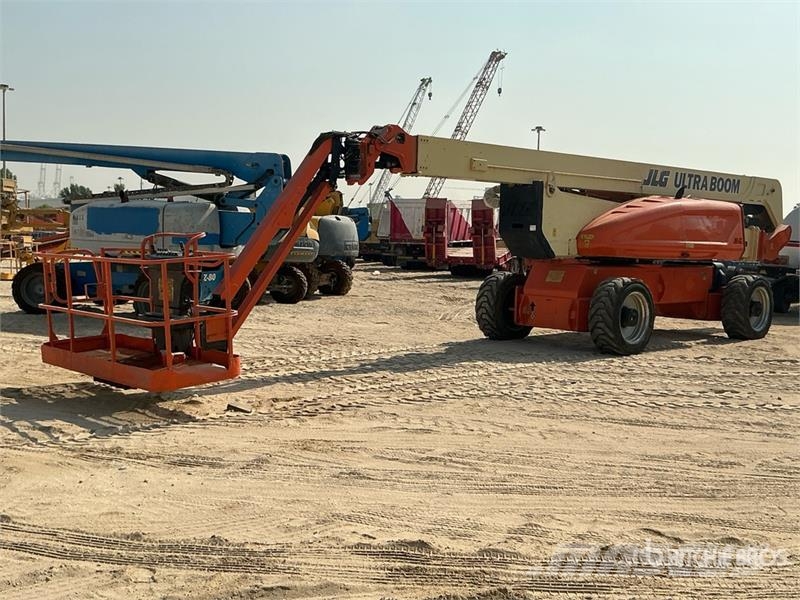 JLG 1250AJP 4WD Diesel Articulating Boom Lift رافعات سلة مفصلية