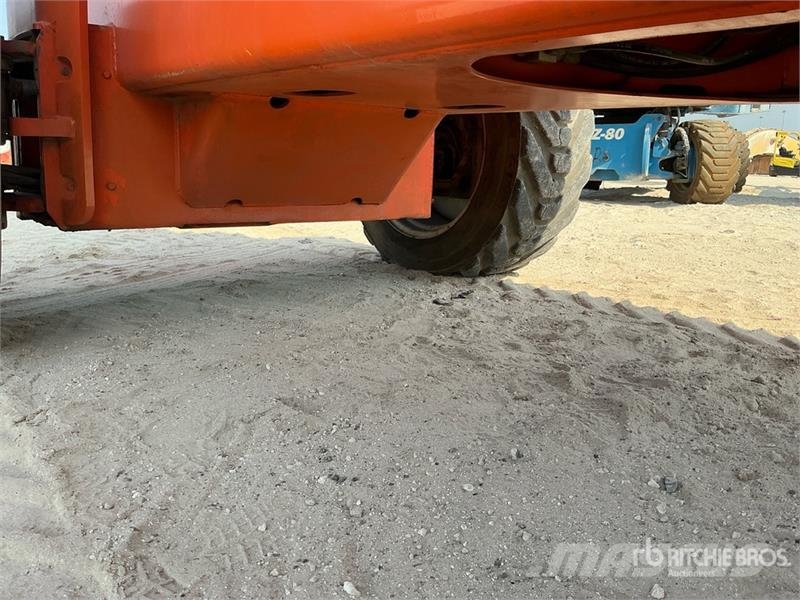JLG 1250AJP 4WD Diesel Articulating Boom Lift رافعات سلة مفصلية