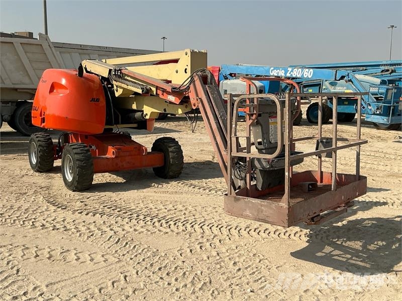 JLG 450AJ 2WD Diesel Articulating Boom Lift رافعات سلة مفصلية