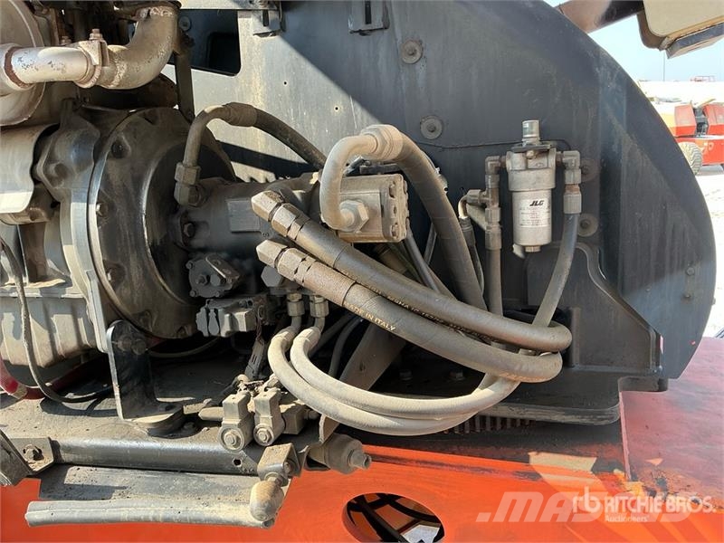 JLG 600SJ Telescopic Boom Lift رافعات سلة تلسكوبية