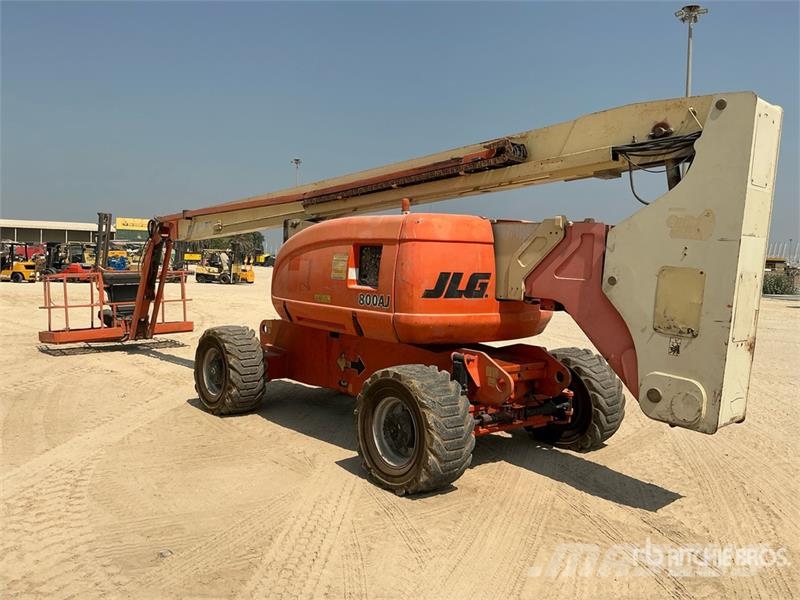 JLG 800 AJ 4WD Diesel Articulating Boom Lift Kĺbové plošiny